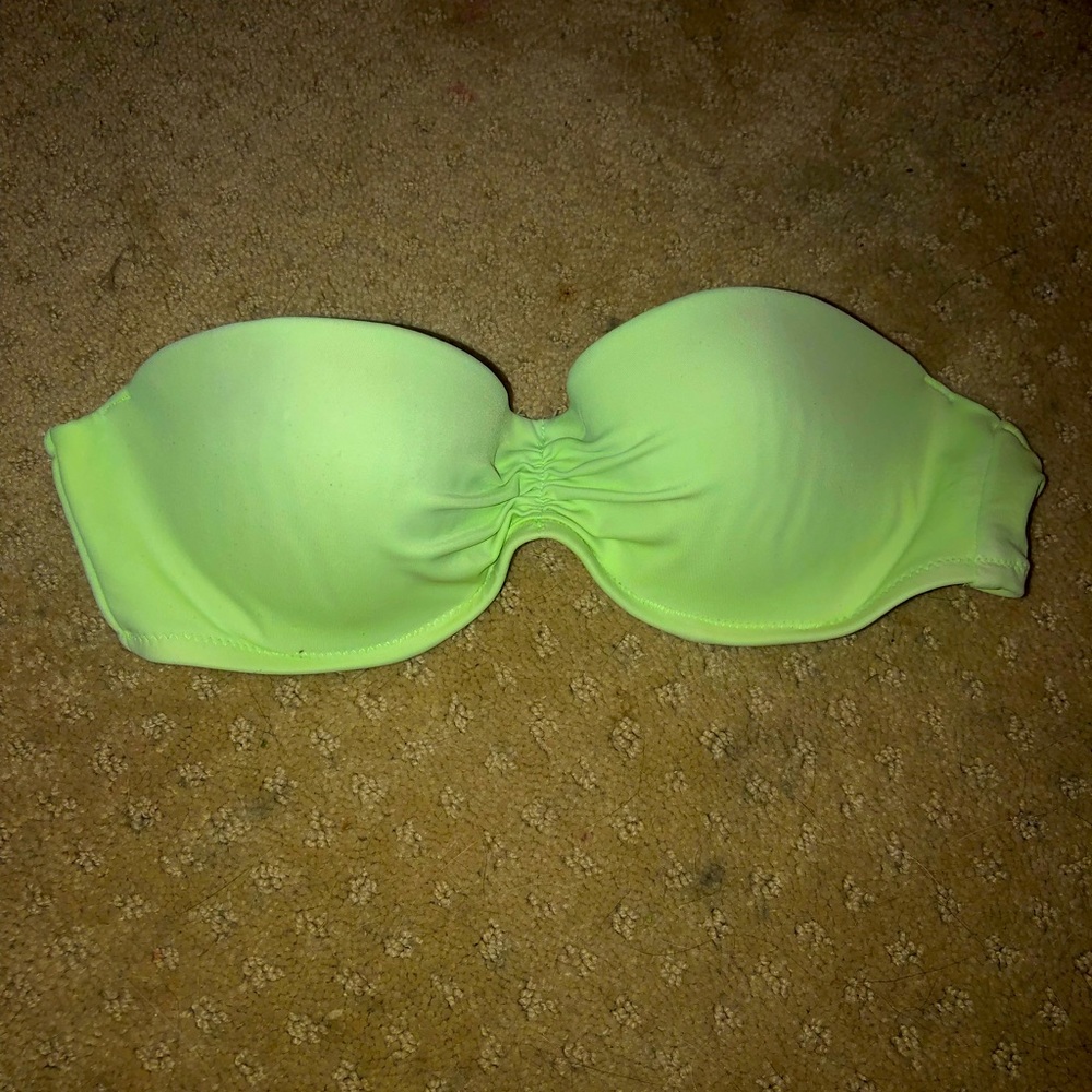 VICTORIA’S SECRET  strapless bikini top